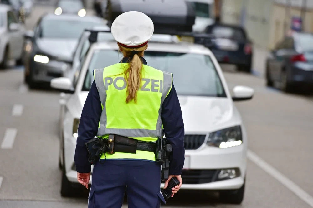 CBG und Autofahren – Ist Cannabigerol am Steuer erlaubt und sicher?