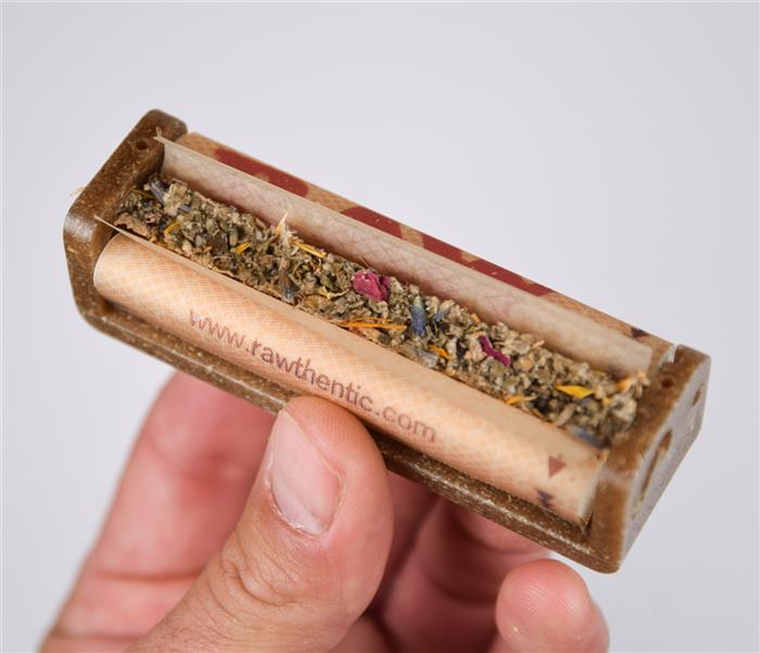 Raw Hemp Plastic King Size 110mm Cigarette Rolling Machine